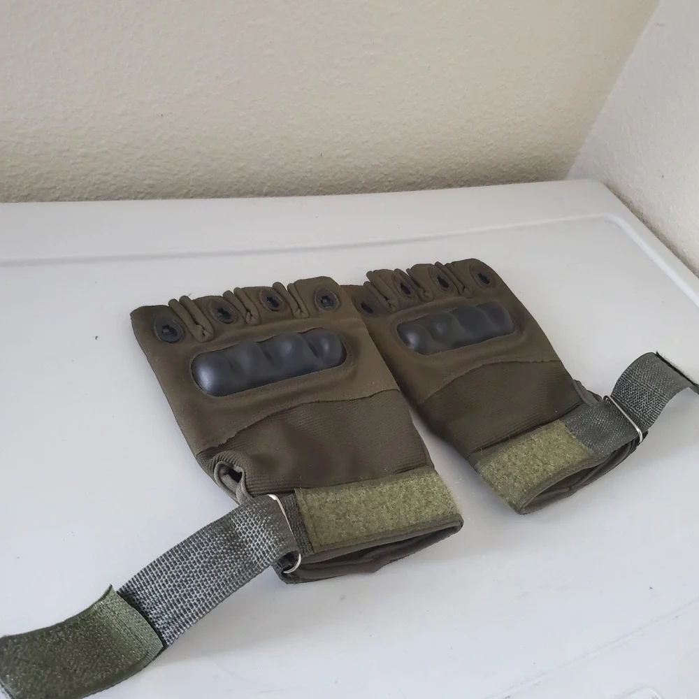Tactical Fingerless Gloves Olive Green Hard Knuckle Military Style Half Finger - Picture 4 of 11